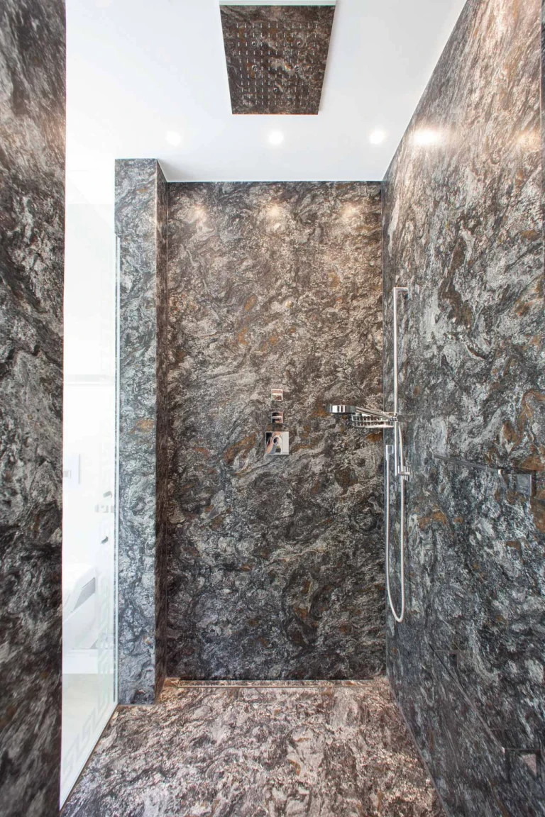 Badezimmer aus Naturstein Kosmus-A